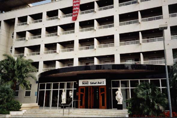 01_hotel